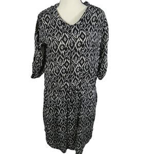 Renee C  Women's Medium Midi Dress 3/4 Sleeves V-Neck Lined Lightweight